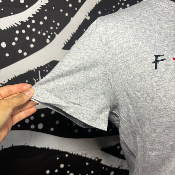 friends crop top women - Picture 3 of 7